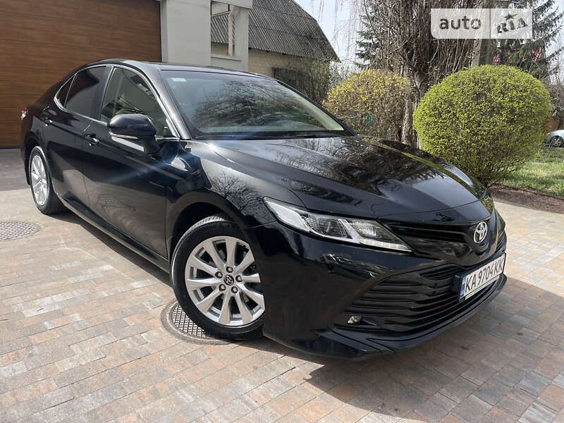2018 toyota camry