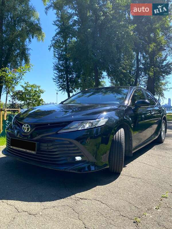 2018 toyota camry