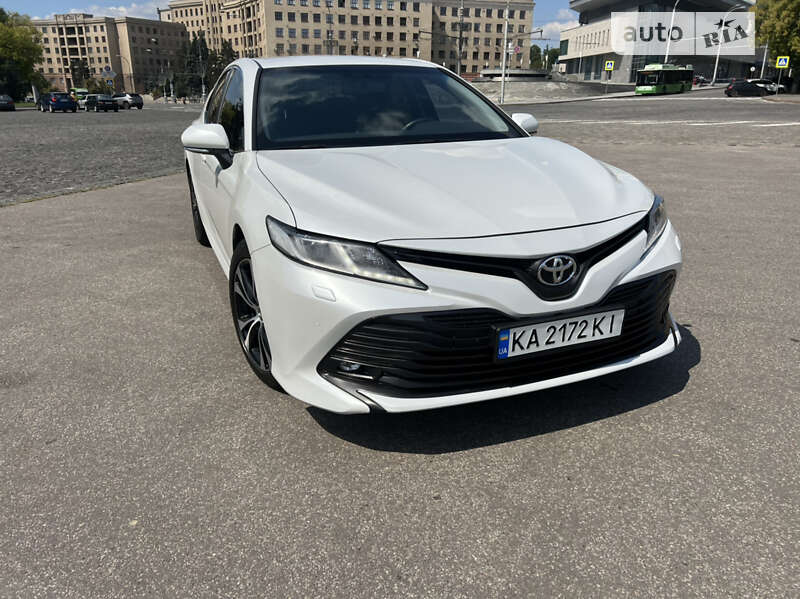 2017 toyota camry