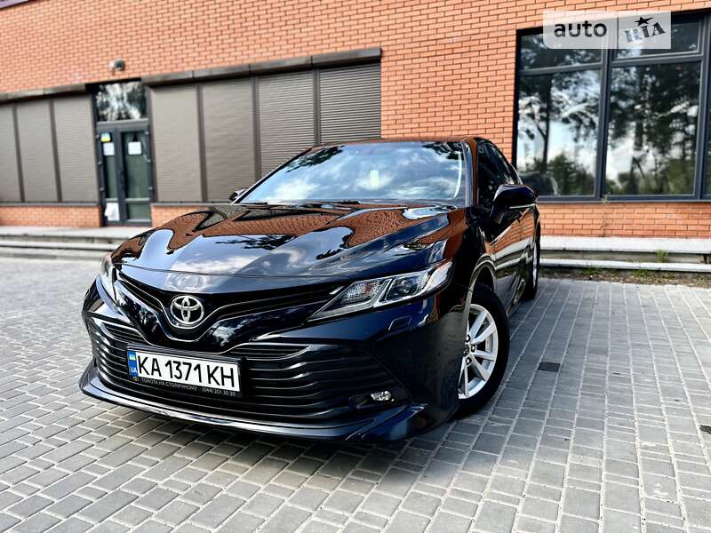 2018 toyota camry