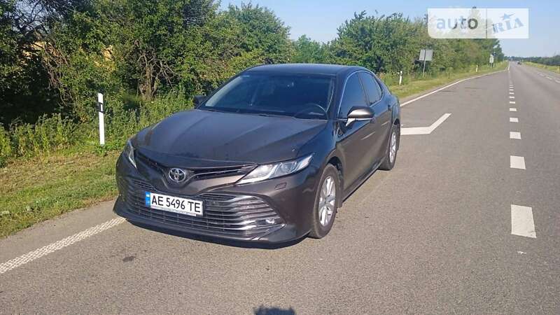 2018 toyota camry