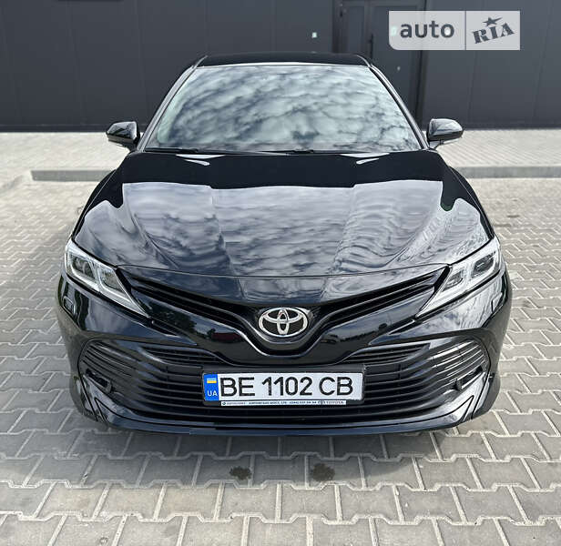 2018 toyota camry