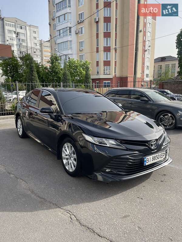 2019 toyota camry