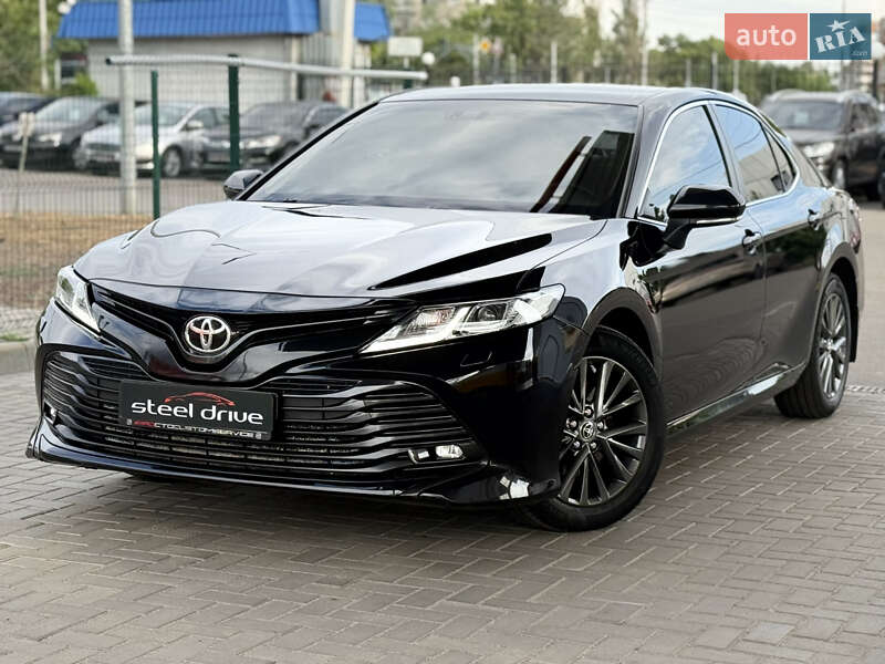 2019 toyota camry