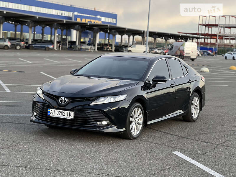 2020 toyota camry