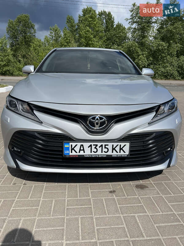 2018 toyota camry