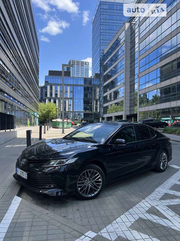 2018 toyota camry