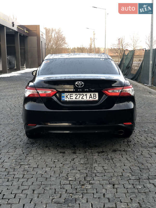 2020 toyota camry