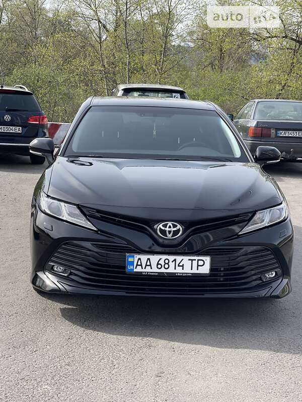 2018 toyota camry
