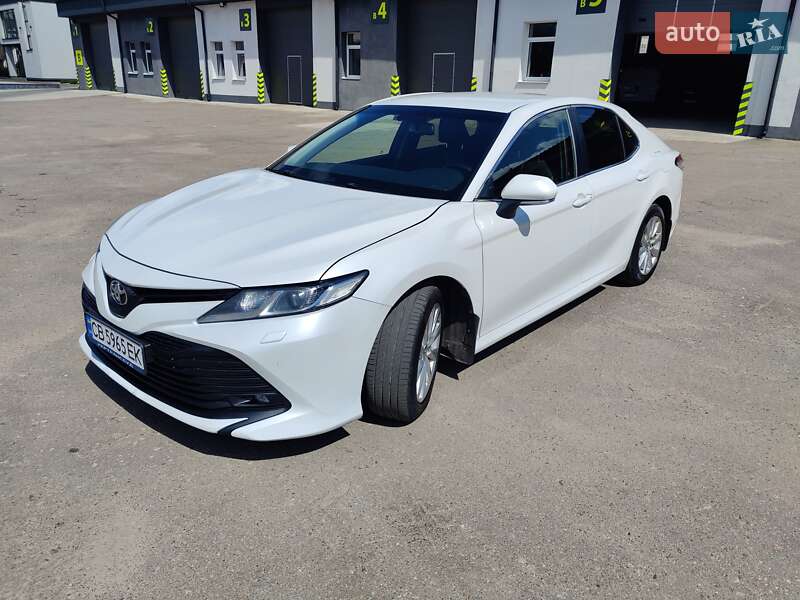 2018 toyota camry