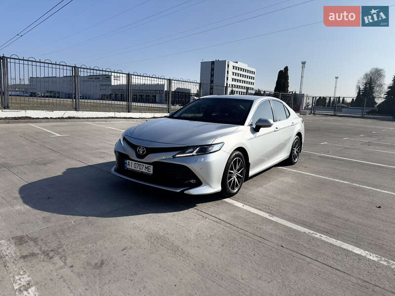 2018 toyota camry