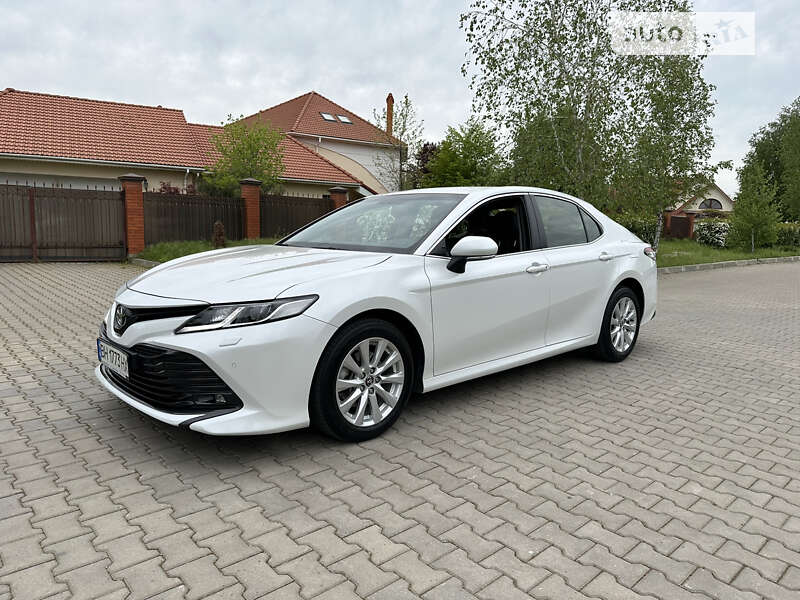 2017 toyota camry