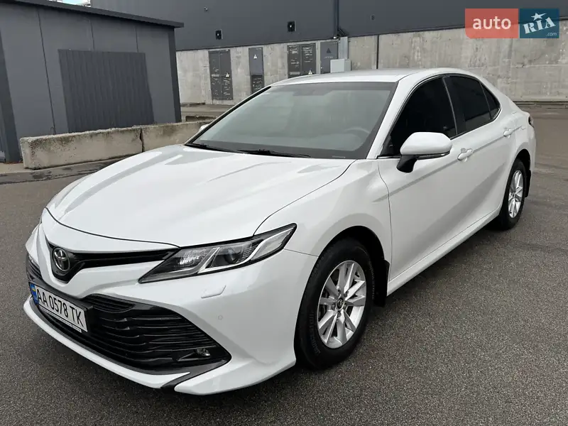 2018 toyota camry