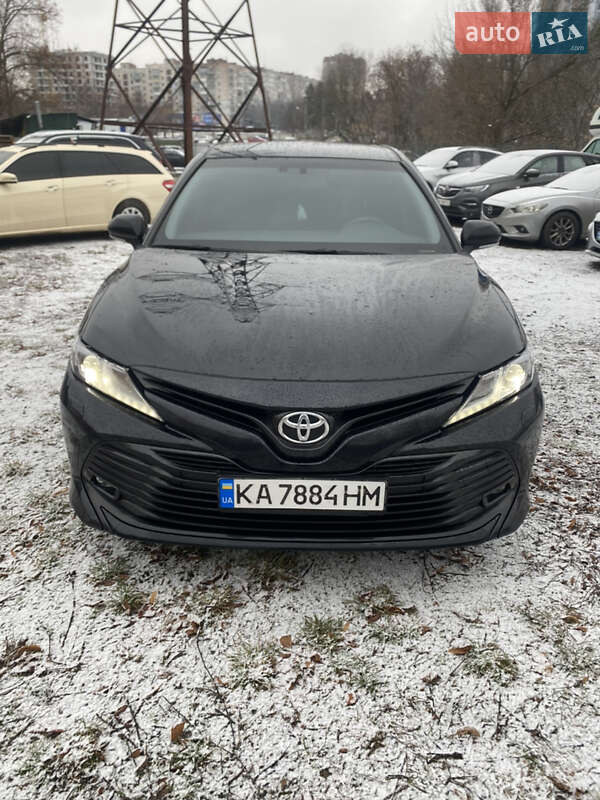 2018 toyota camry