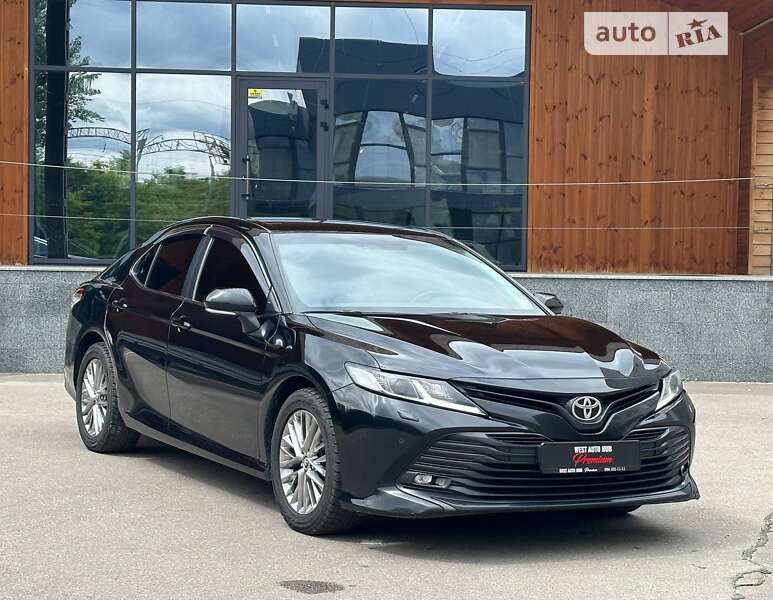2018 toyota camry