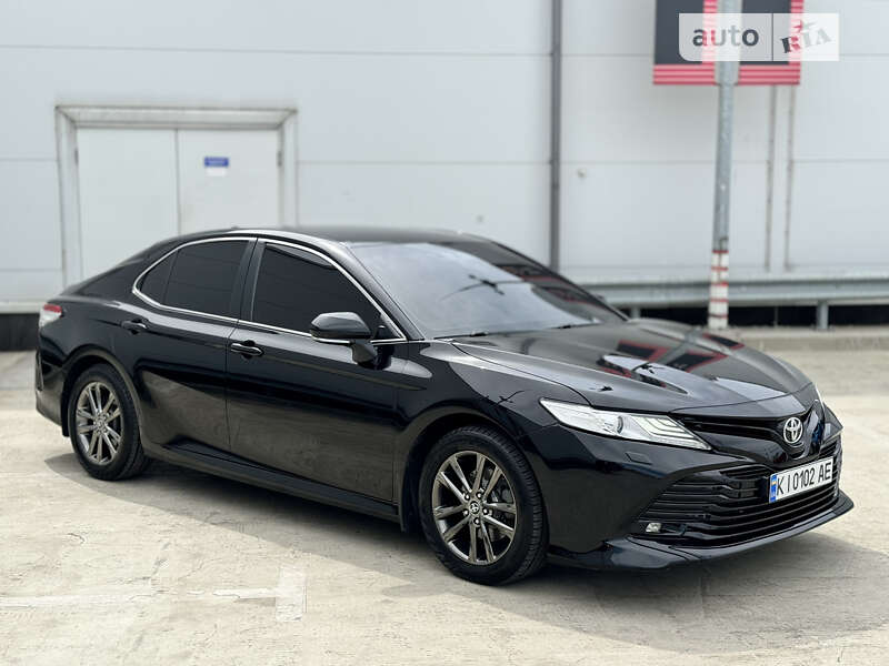 2018 toyota camry