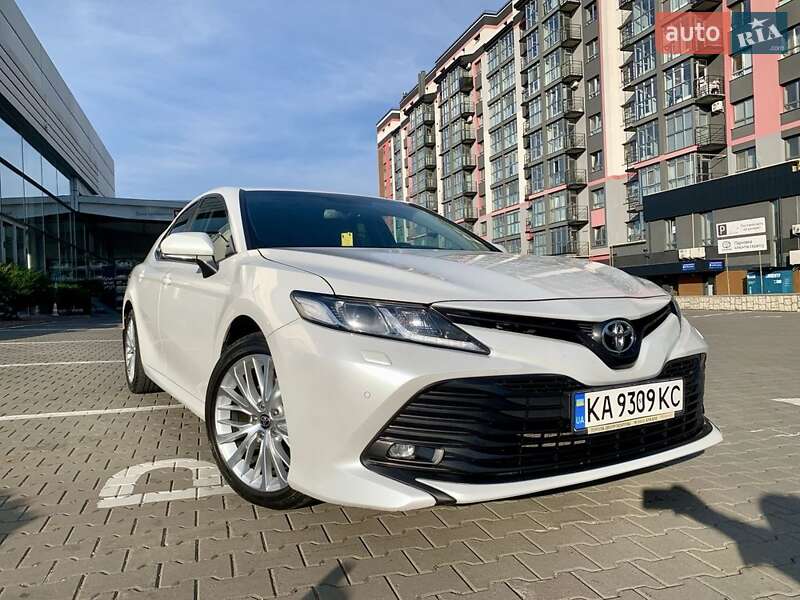 2017 toyota camry