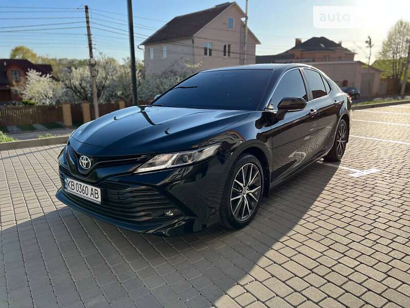 2017 toyota camry