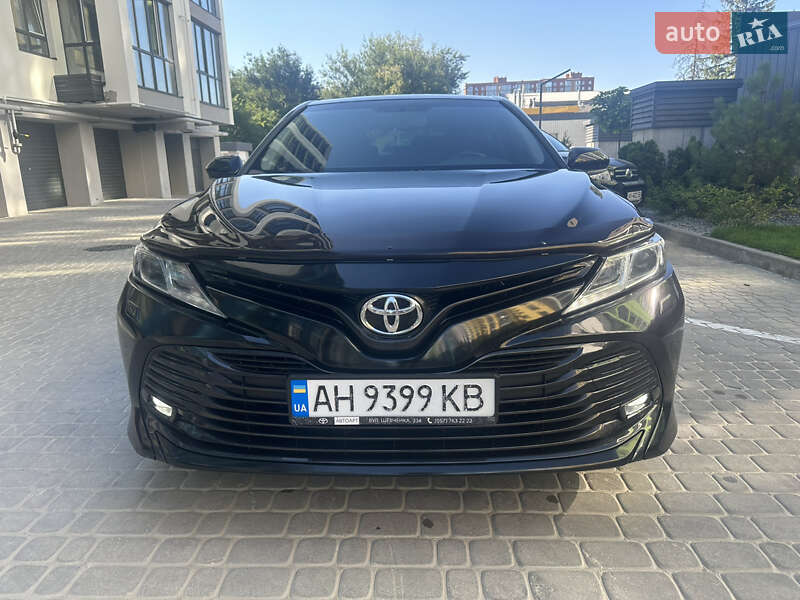 2018 toyota camry
