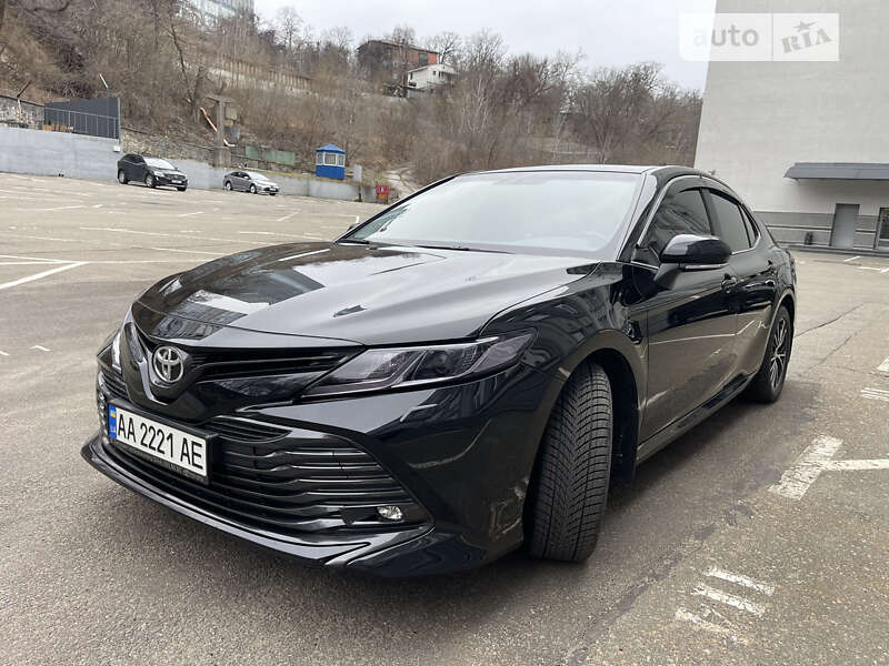 2018 toyota camry