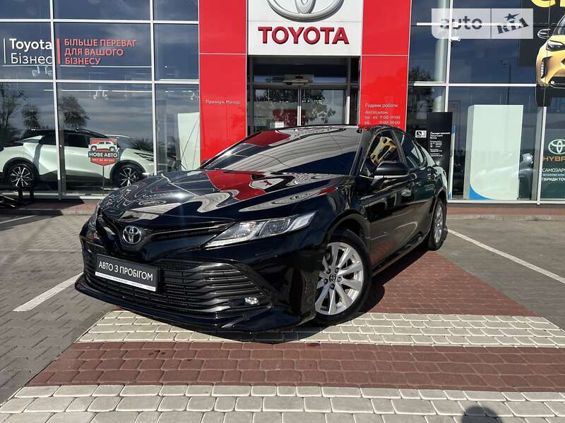 2020 toyota camry