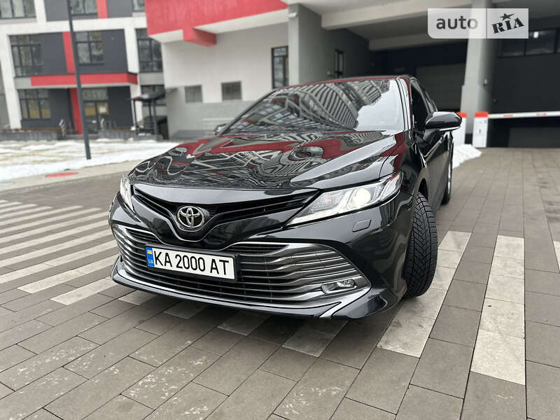 2018 toyota camry