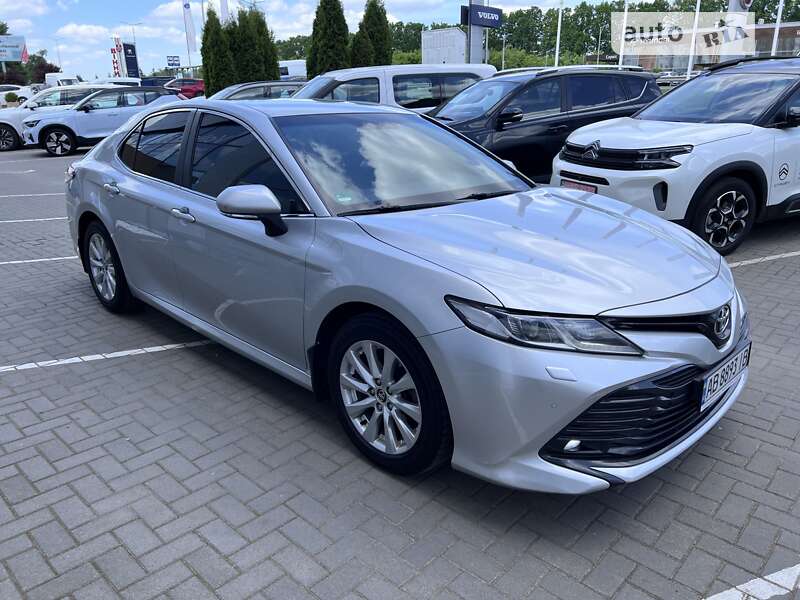 2017 toyota camry