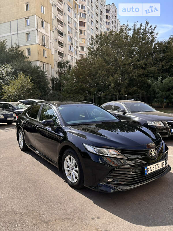 2018 toyota camry
