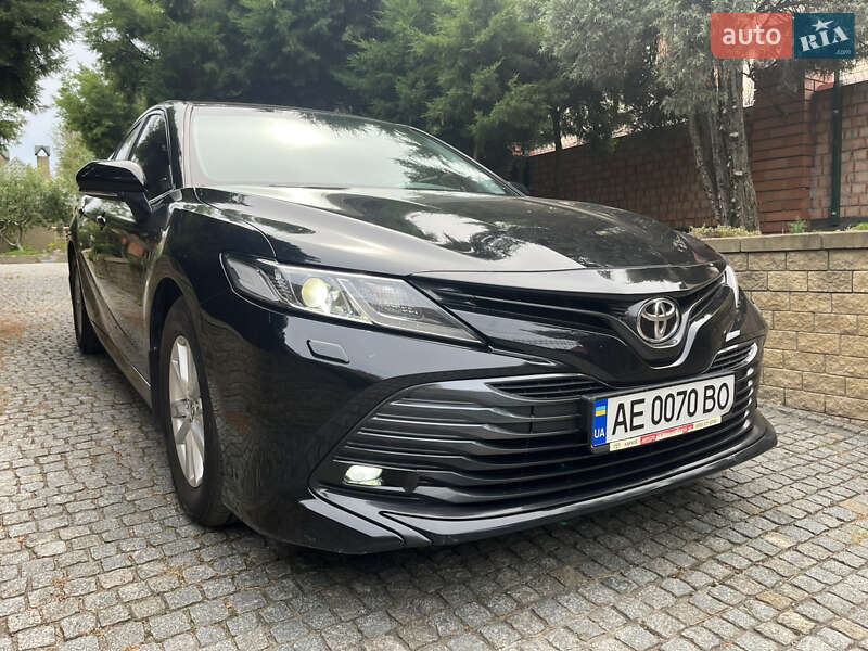 2018 toyota camry