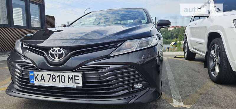 2018 toyota camry