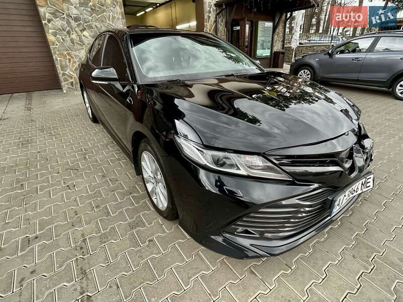 2020 toyota camry