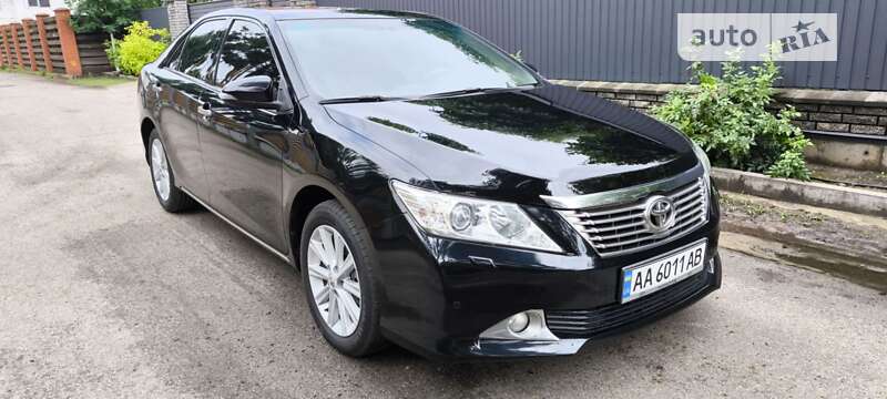 2012 toyota camry