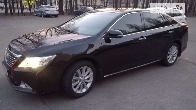 2012 toyota camry