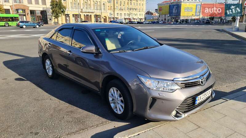 2015 toyota camry