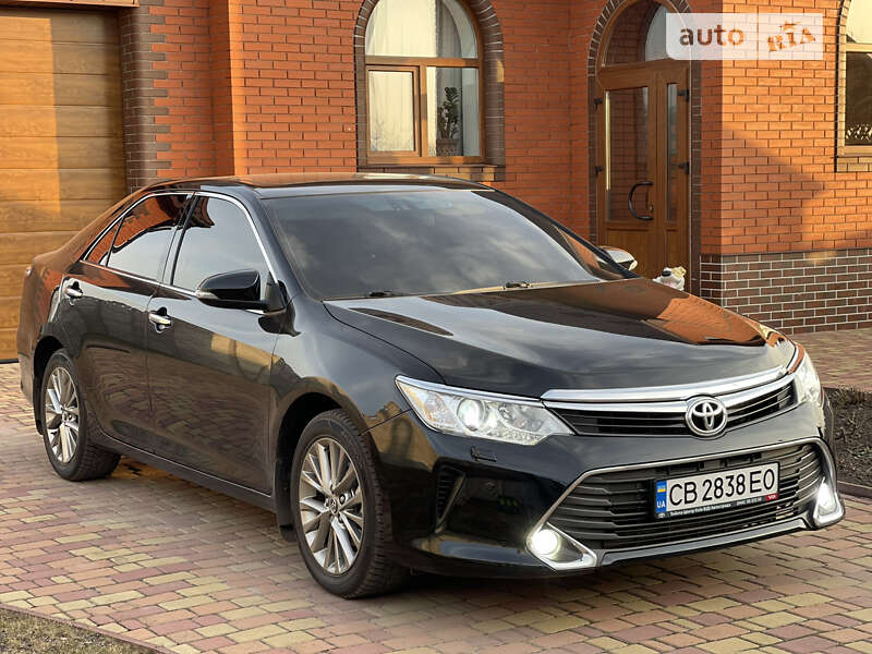 2016 toyota camry