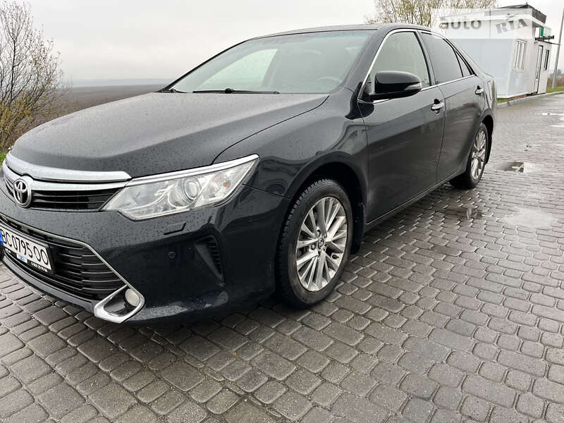2017 toyota camry