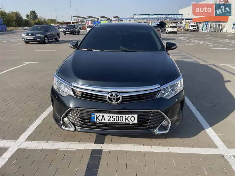 2015 toyota camry