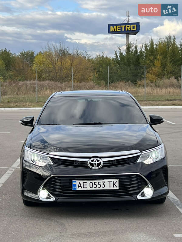 2016 toyota camry
