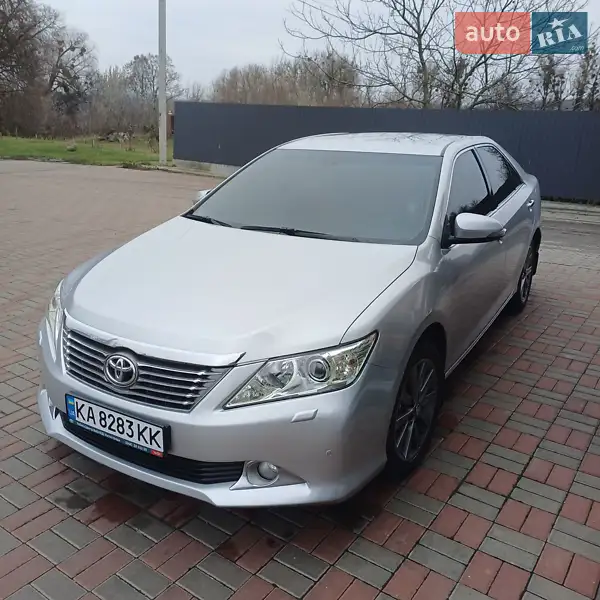 2012 toyota camry