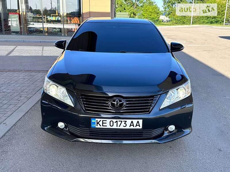 2012 toyota camry