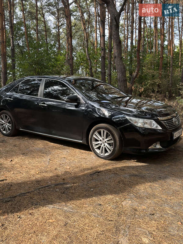 2013 toyota camry