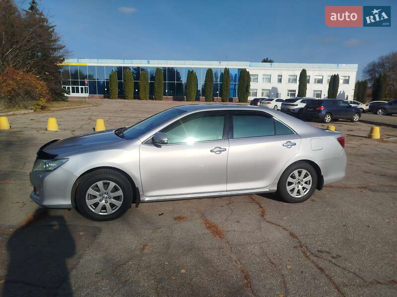 2012 toyota camry