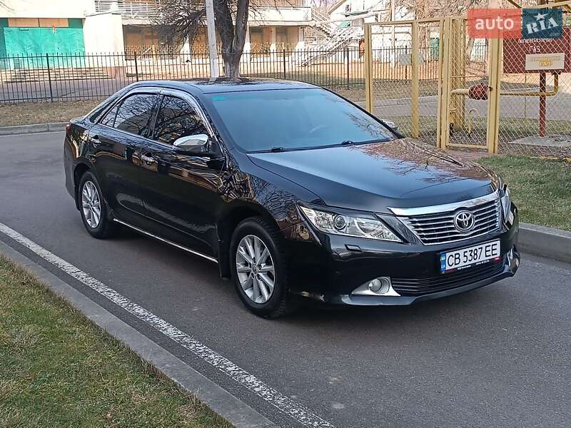 2012 toyota camry