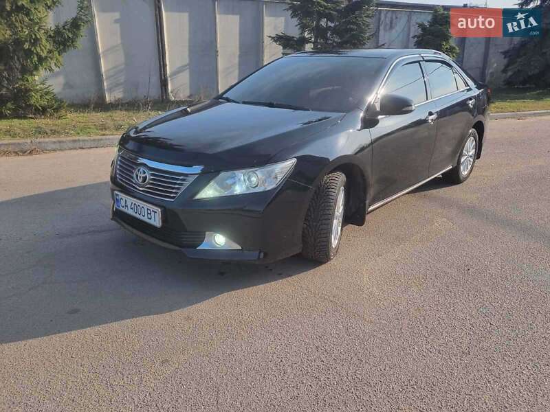 2013 toyota camry