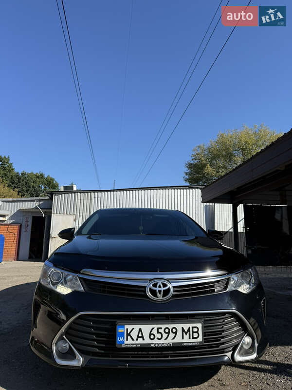 2017 toyota camry
