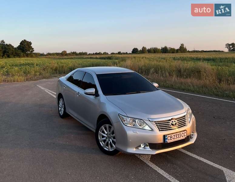 2012 toyota camry