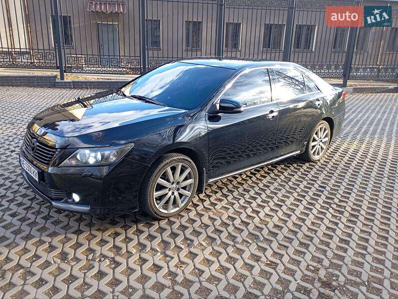 2011 toyota camry