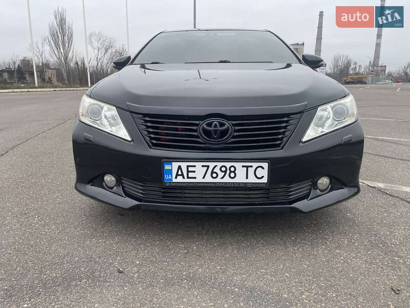 2012 toyota camry