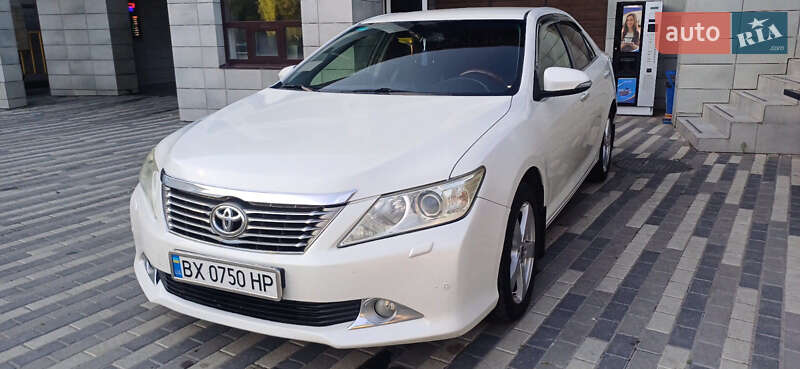 2012 toyota camry
