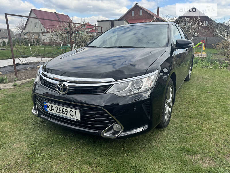 2017 toyota camry